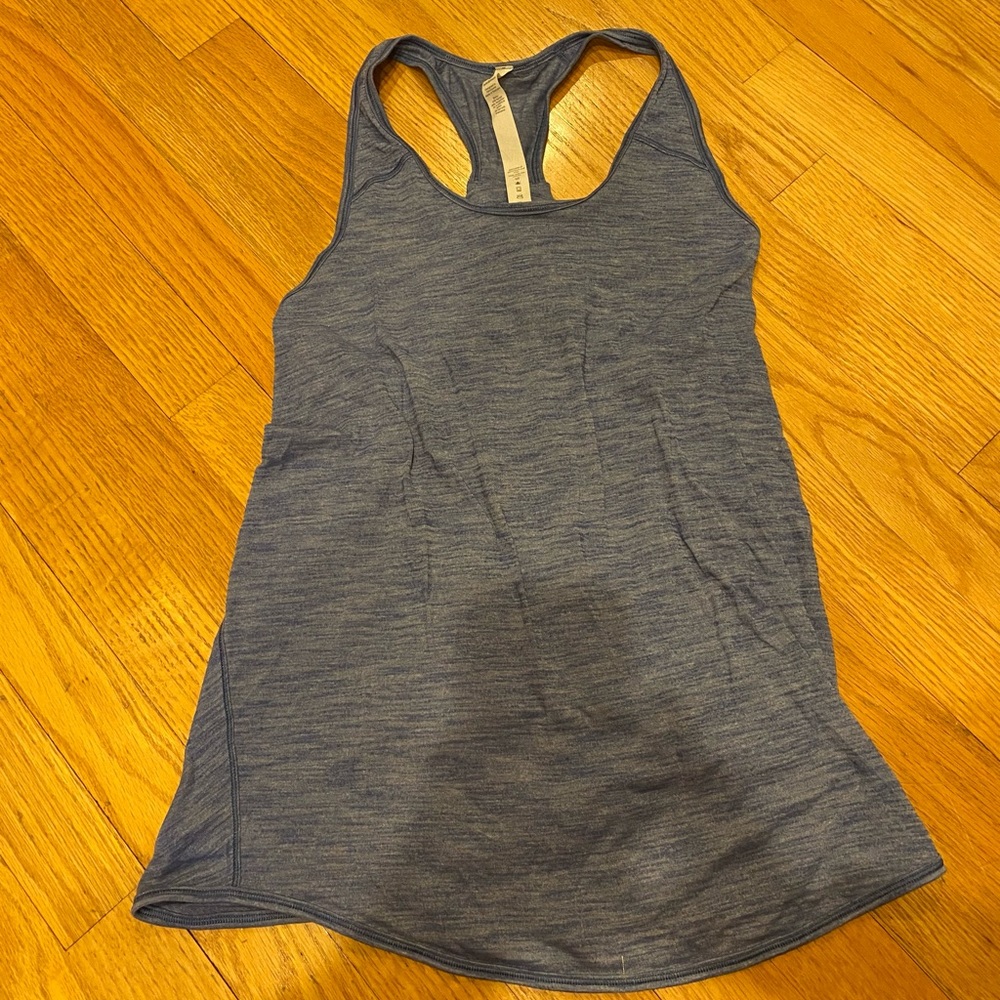 lululemon love tank size 2 (rare color) price is negotiable